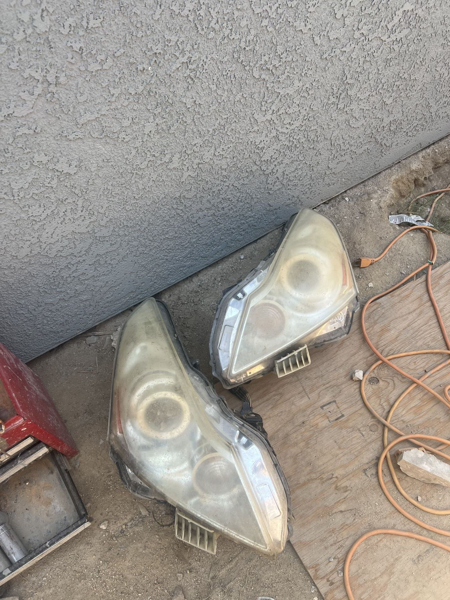 G37 Stock Headlights 60$