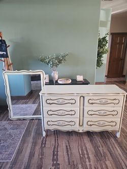 Free Dresser