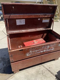 Pickup Truck Toolbox