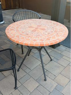 Patio table