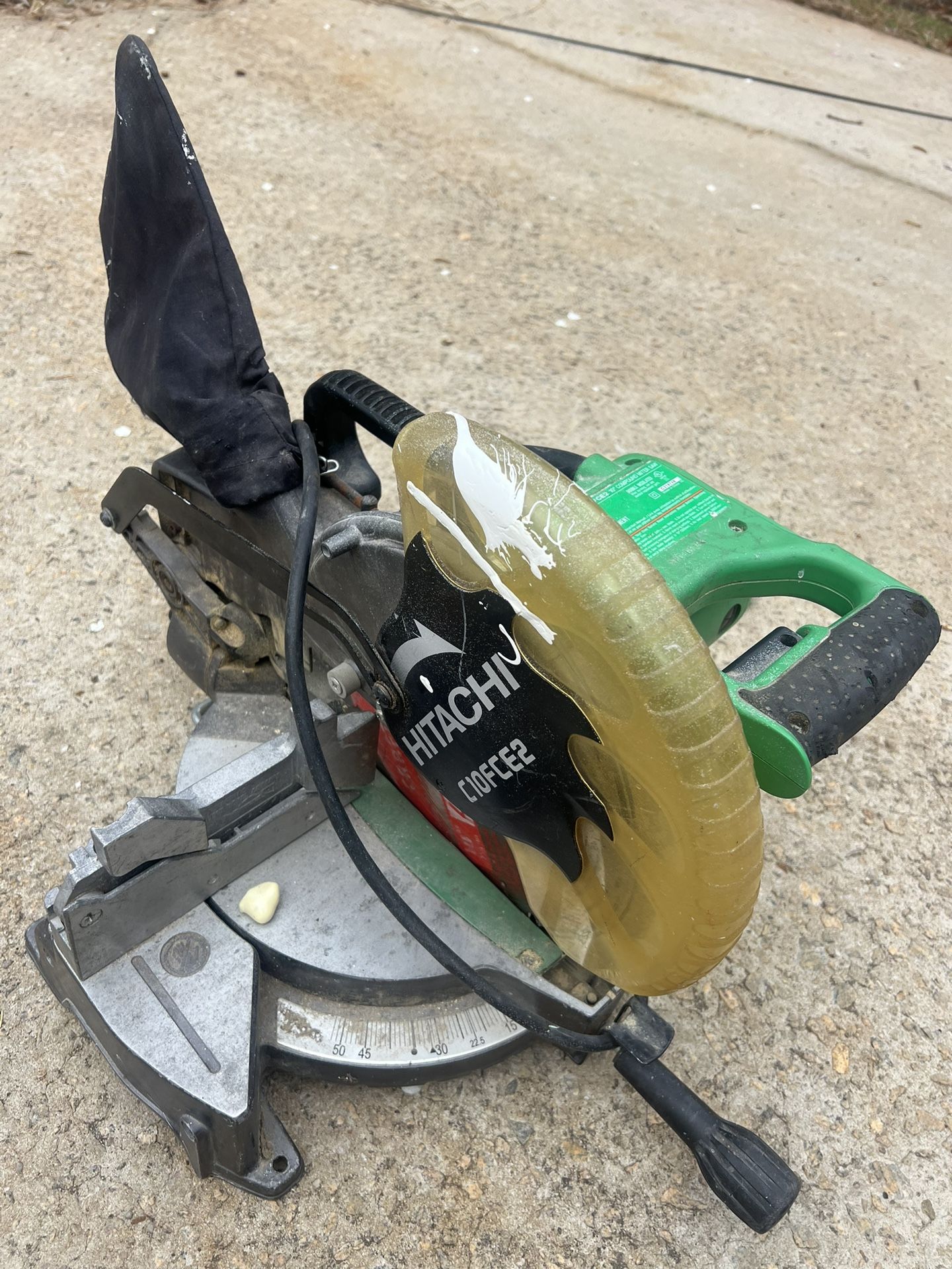 Hitachi Compound Miter Saw / Chop Saw