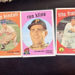 Amazing 🤩 !! (3) 1959 Topps Baseball Cards !