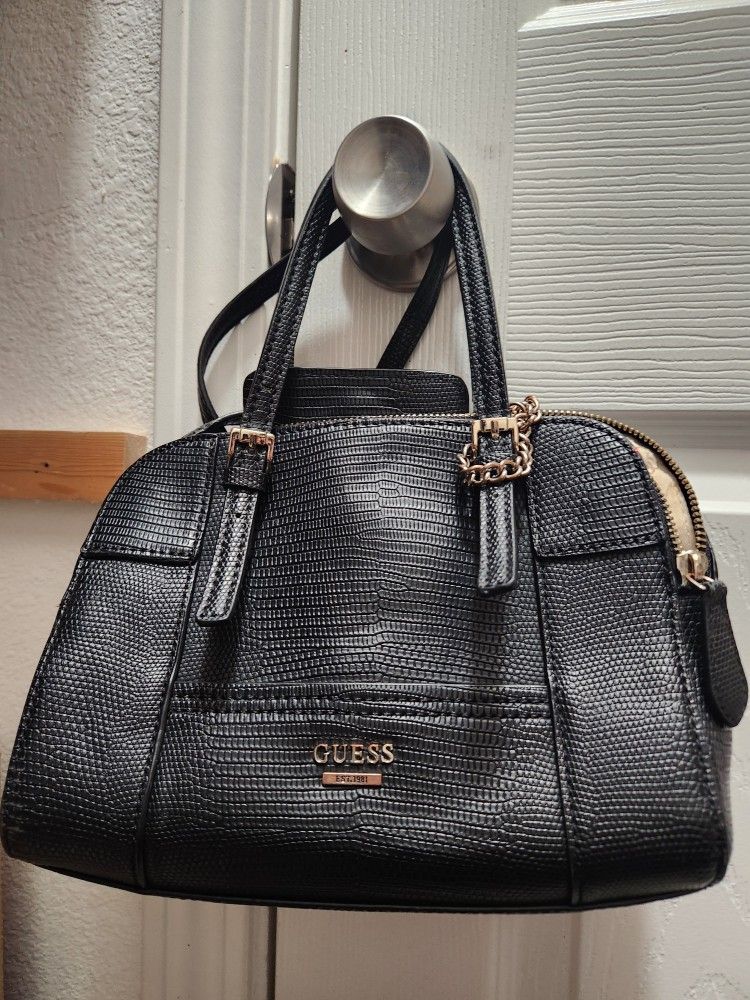 GUESS | Huntley Medium Satchel Crossbody Messenger Bag