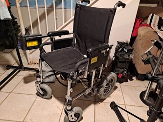 E power Folding Electric wheelchair