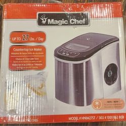 Ice Maker.  Magic Chef
