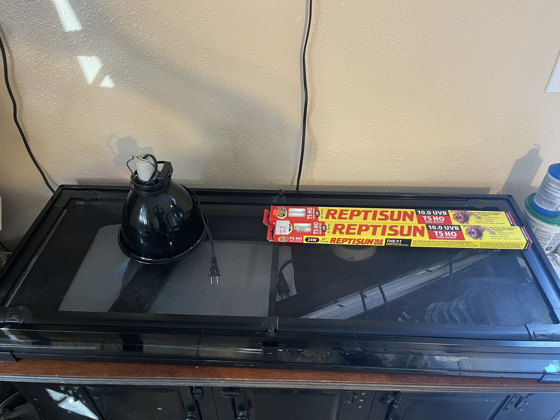 Portable Reptile Tank
