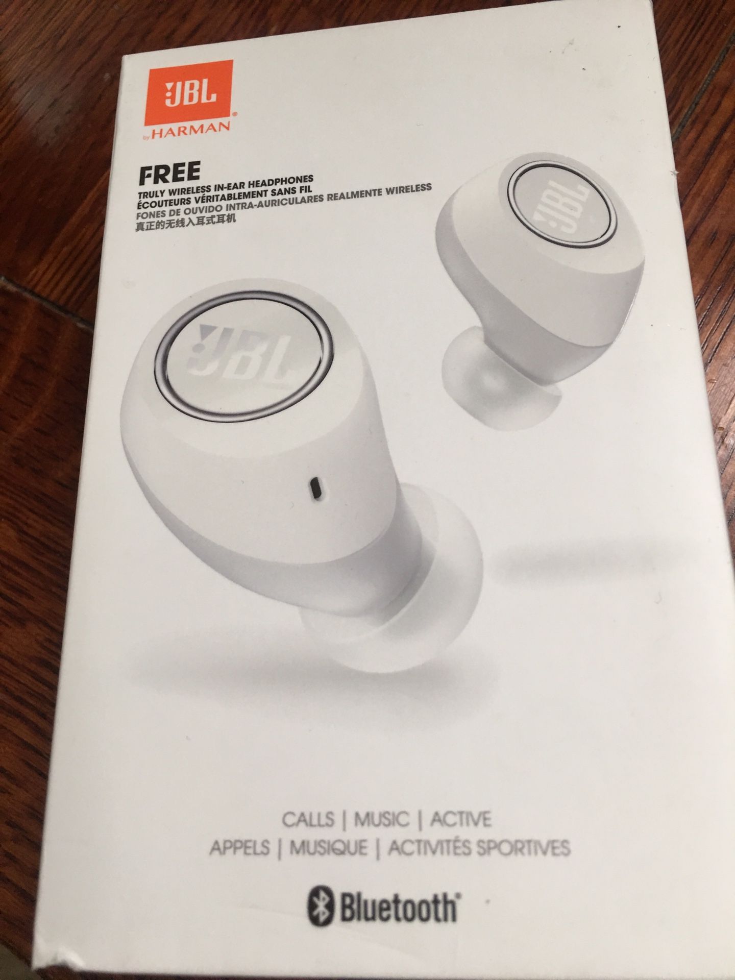 JBL wireless earbuds