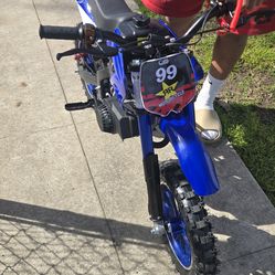 Mini dirt bike