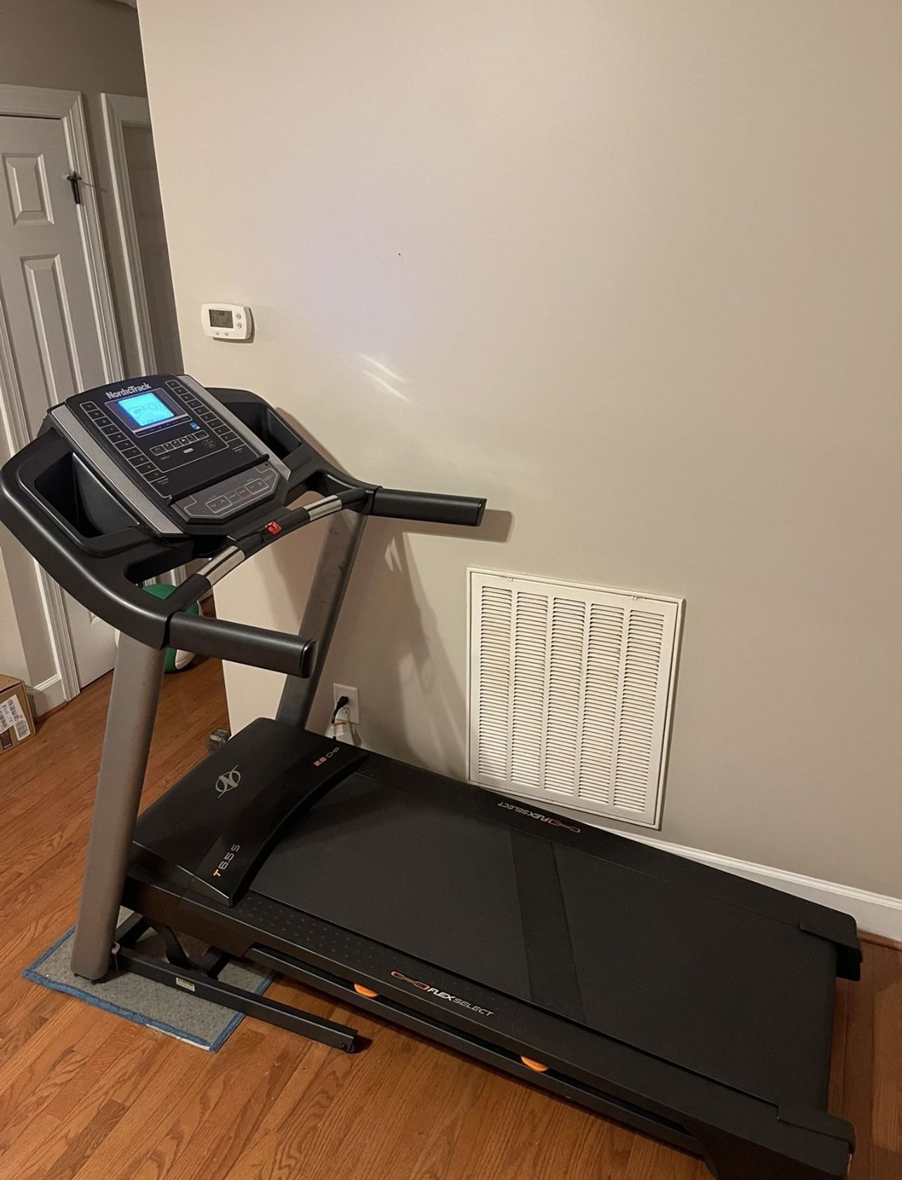 Nordic track Treadmill T Series 6.5s