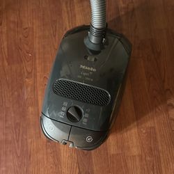 Miele Vacuum 