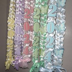 Graduation Leis Coquette