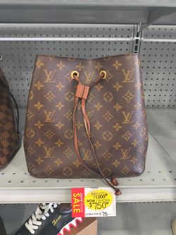 Louis Vuitton Gucci purse for sale different prices layway available 10 dwon if you interested please make sure you ask for Maribel thank you