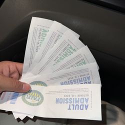 Fresno fair entrance Tickets