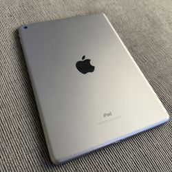iPad 6 - 32gb