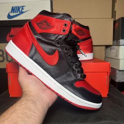 Jordan 1 Satin Bred 