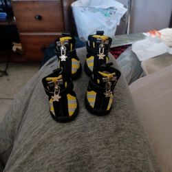 Dog Shoes 