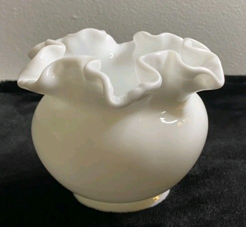 Fenton Crimped Ball Vase