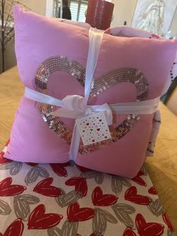 Pillow With Blanket ❤️