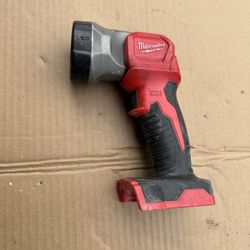Milwaukee Light M18