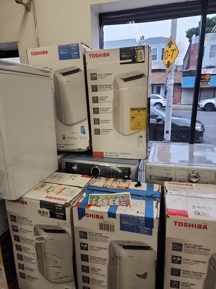 New Toshiba 6000btu Portable AC