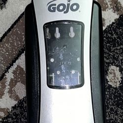 GOJO LTX-12 Dispenser.