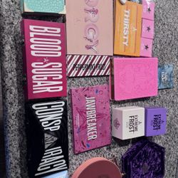 Jeffree Star Cosmetics Makeup Bundle Eyeshadow Highlight 