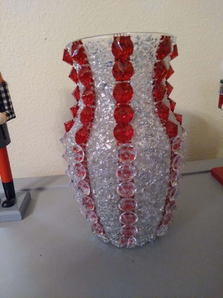 One Of A Kind Christmas Vase 