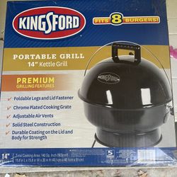 Brand New Kingsford Portable 14” Kettle Grill 