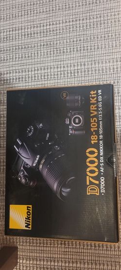 IMPECABLE D7000 Nikon