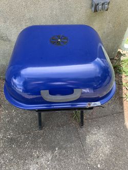 Aussie charcoal grill
