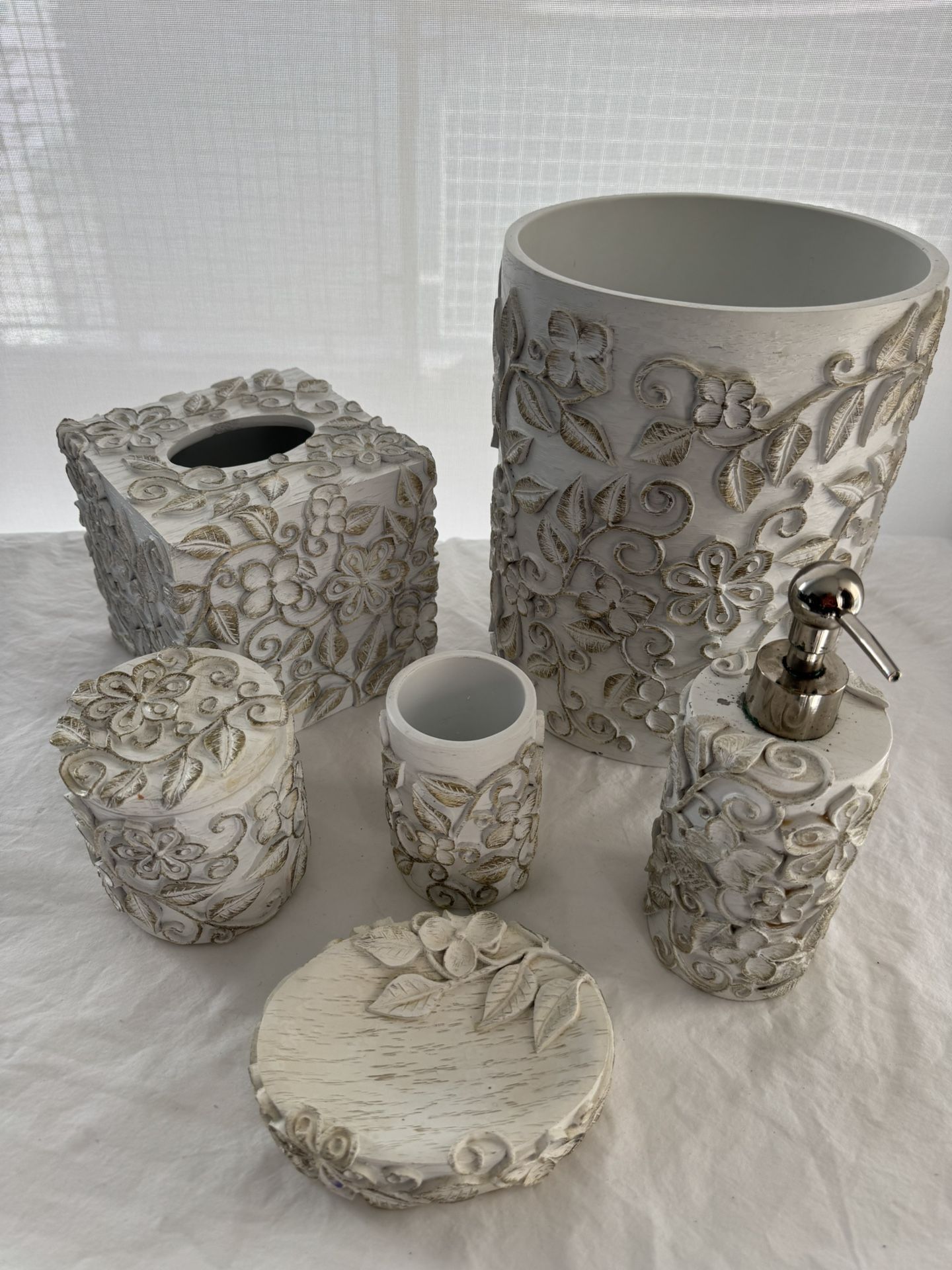 Bathroom Vanity Countertop Accessories