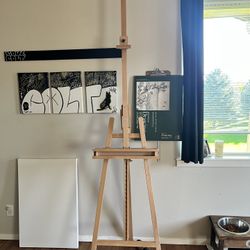 Large Easel Artist 
