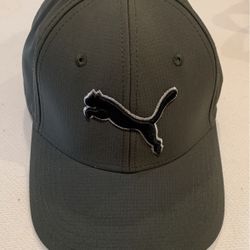 Puma Hat Size Small