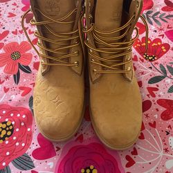 Womens Timb Boots Size 41