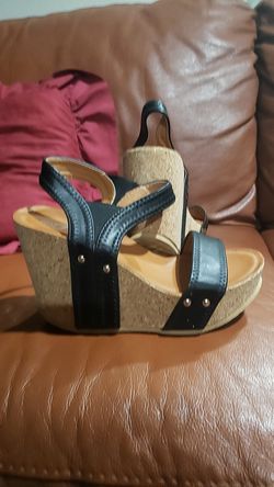 Zapato tipo sandalia número 5 usados una vez