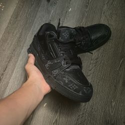 Lv Sneakers 