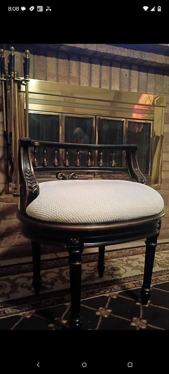 VANITY STOOL WONT LAST LONG
