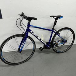 Cannondale Quick Hybrid Bike perfect Condition Size M