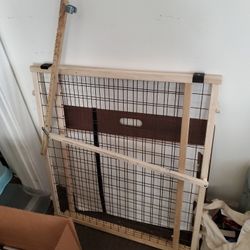 Wooden Pet Gate 