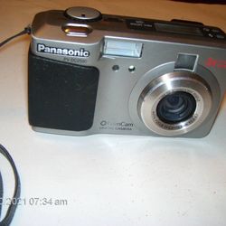 Panasonic PV-DC2590 Palm Cam 3X Optical Zoom