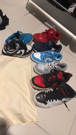 Nike shoes 8 pairs