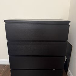Modern Dark Brown 4-Drawer Dresser – Great Condition