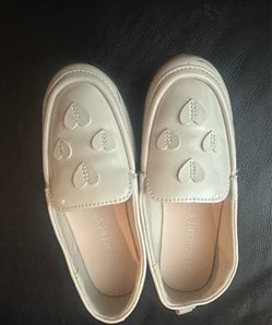 Girls Carters size 9 toddler