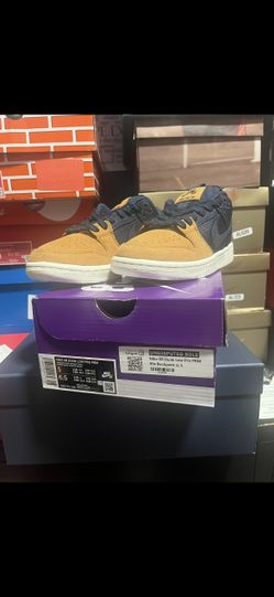 Nike SB Dunk Low “90s Backpack” size 5/ 6.5w