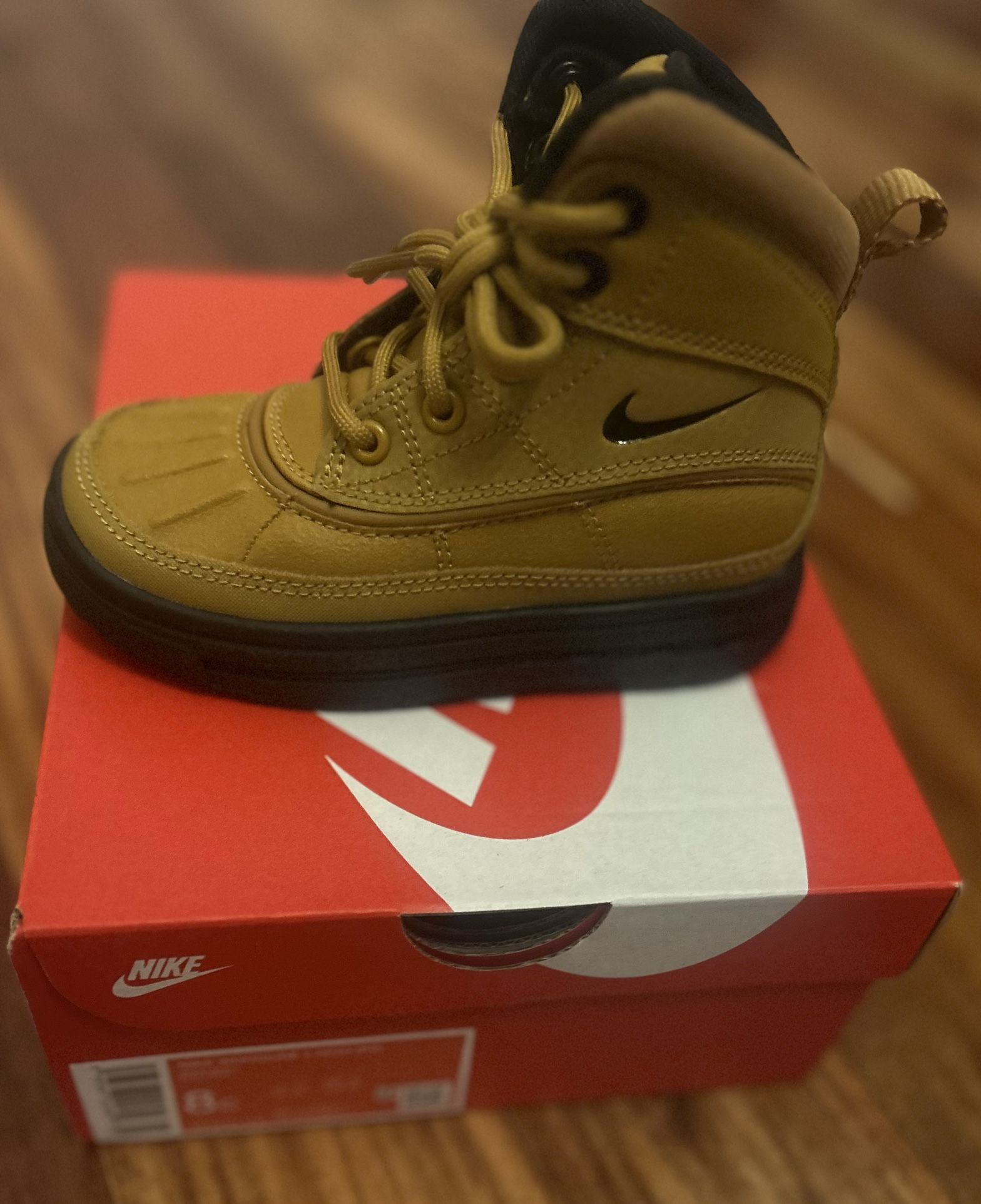 Brand New Nike Woodside 2 High Little Kids' Boots