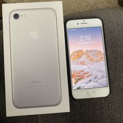 iPhone 7 Brand new Unlocked