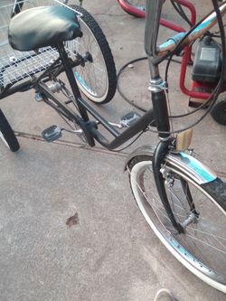 Old school three wheeler bycicle