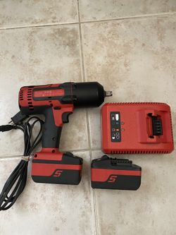 Snap on cordless monster lithium battery 1/2 inch impact with batteries &charger
