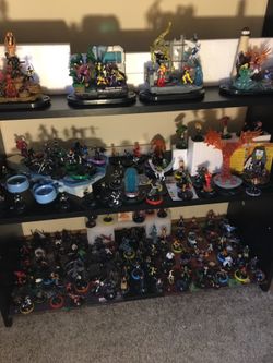 Marvel game figures heroclix