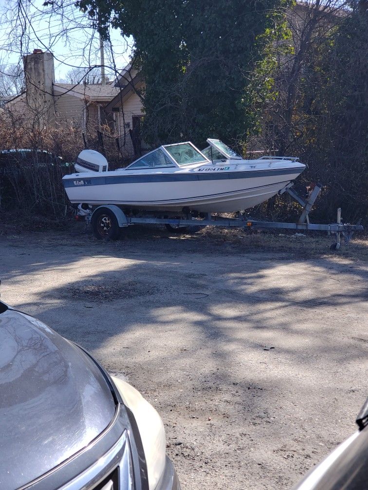 Speed Fishing Boat